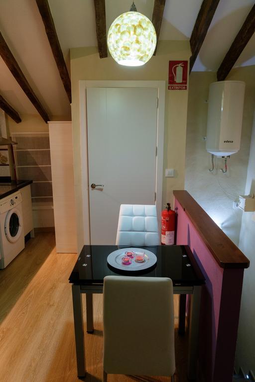 Loft "Elegante" Lila Guest House Убрике Стая снимка